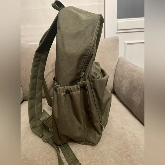 Beis The Beisics Backpack, olive green, NWOT - Picture 3 of 11